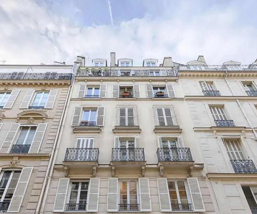 Luxury Apartment Saint Honore Champs Elysees París