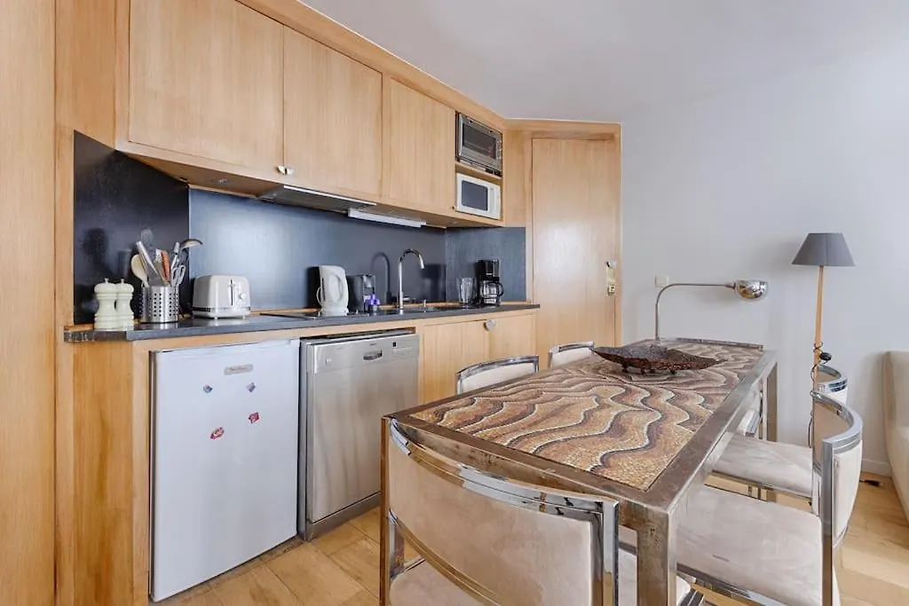 Luxury Apartment Saint Honore Champs Elysees Parijs 0*,  Frankrijk